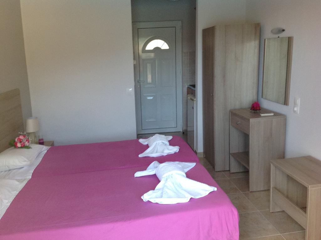 Miltos Studios Paleokastrítsa Chambre photo